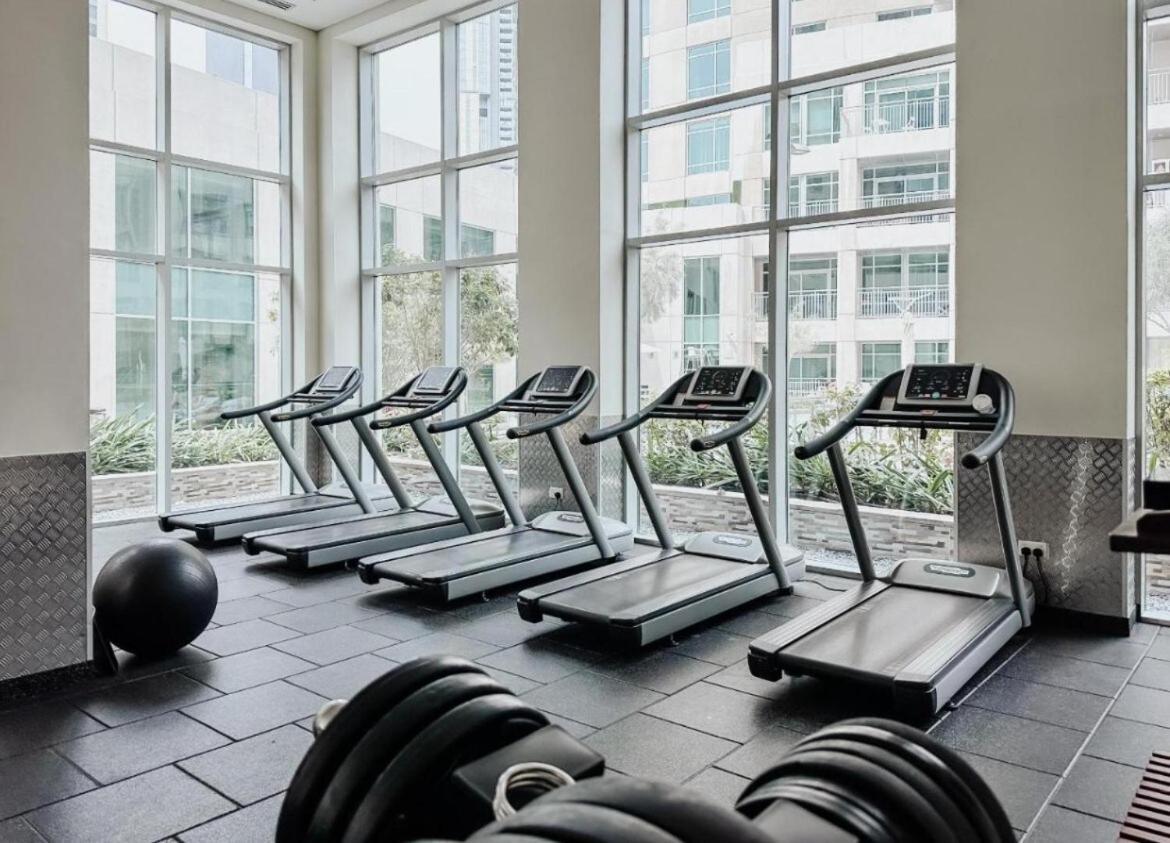 Luxury 2-bed Full Burj Khalifa Lights View!